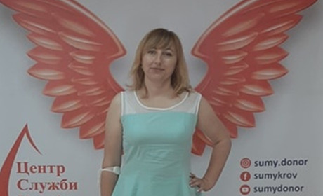 Варто лише раз здати кров – і вже  не зупинишся: ділиться досвідом донор Ксенія Чернишова