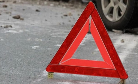 Аварія на День молоді: на Лозівщині в наслідок ДТП загинув пасажир авто