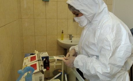 За новими правилами карантину: робочий день уряд рекомендує починати не раніше 10.00