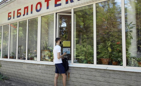 Тридцять комп’ютерів і пів тисячі книг. Таке оновлення чекають бібліотекарі Переяславщини