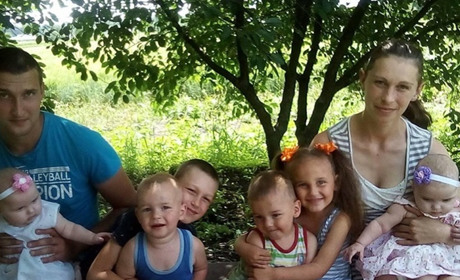 Бог дав дітей, дасть і на дітей: у родини з Радівки дві пари близнюків, а всього шестеро дітей 