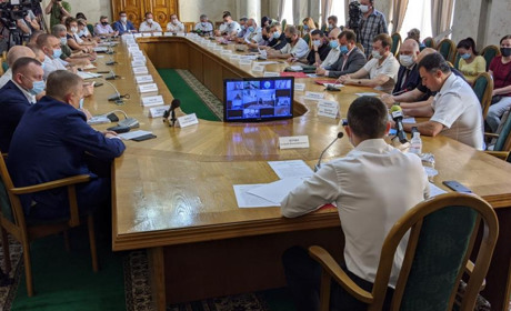Керівники Лозівської ОТГ вирішуватимуть самі – посилювати чи послаблювати карантин