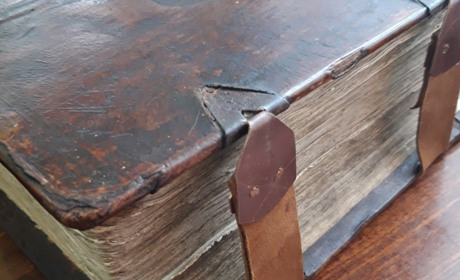 Древние книги, которые можно почитать в Измаиле