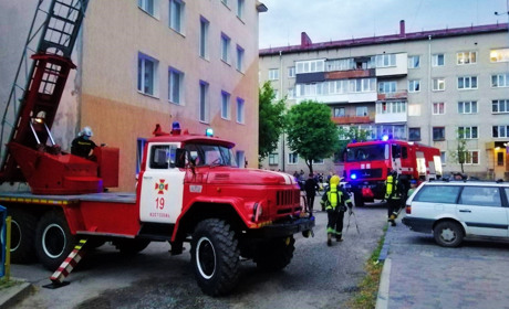 Пожежна тривога у Сарнах: як рятувальники гаситимуть багатоповерхівки