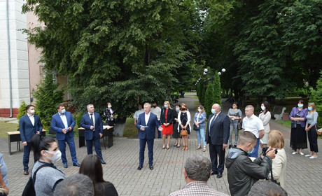 Голова ОДА і керівники силових структур області провели прийом громадян у Кіцмані