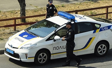 "Профілактичні заходи": поліції можуть надати право зупиняти автомобілі без конкретної причини