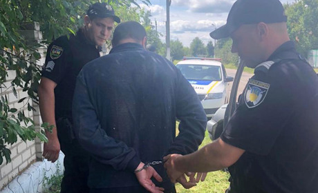 Поліціянти затримали кагарличанина, який підозрюється у підпалі будинку