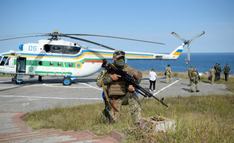 Пограничники провели совместные учения с ВМС в Черном море