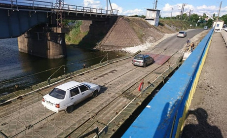  Олексіївський понтон під прицілом камери відеоспостереження