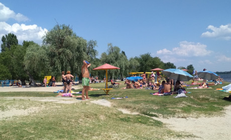 Інспекція херсонських пляжів: чи всі готові до курортного сезону і як виглядають