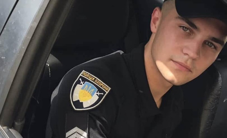 Поліцейські охорони допомогли 31-річному калушанину, в якого стався інсульт, потрапити до лікарні