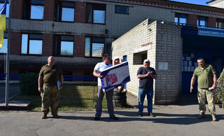Фермери-волонтери Сірогозщини зробили подарунок військовослужбовцям, що прибули на ротацію