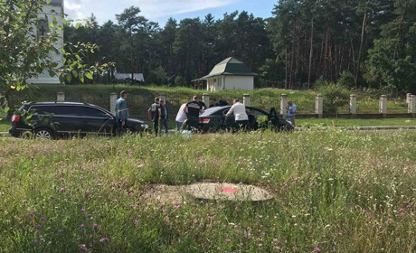 Затримали керівника Соснівської міської лікарні. Його звинувачують у вимаганні $1000 за діагноз
