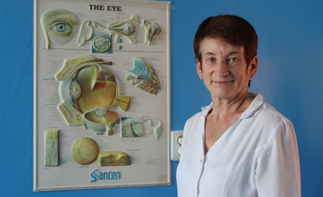 Щоразу радію, коли кажу пацієнту «Ви будете бачити!». Історія лікарки із Троїцького