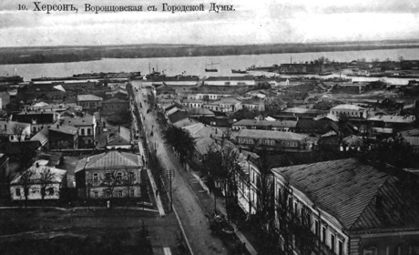 Де жив Мейєрхольд і хто така Дора Бриліант: херсонська бібліотека проводить оригінальні екскурсії