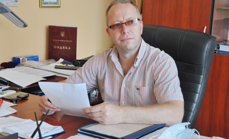"Без коментарів" - головний лікар про "зелену" зону на Сарненщині. 