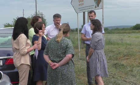 Бар представив свою ділянку перед комісією на конкурсі «Золота ділянка-2020»