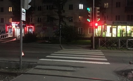 На Таврійському подовжать роботу таймеру світлофору. Минулоріч там сталась смертельна ДТП