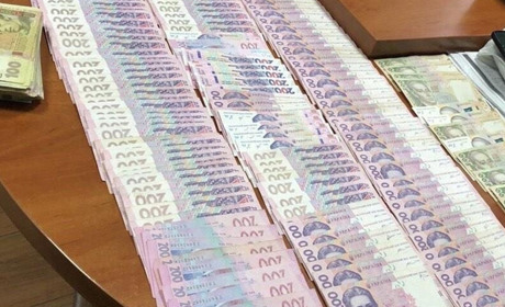 Вилучили мільйон гривень: посадовці обласного Пенсійного фонду системно привласнювали кошти