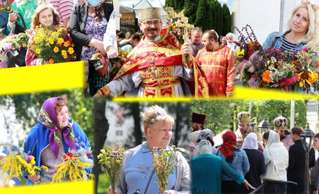 Маковій у Ніжині: святили квіти, мак та мед. Фоторепортаж