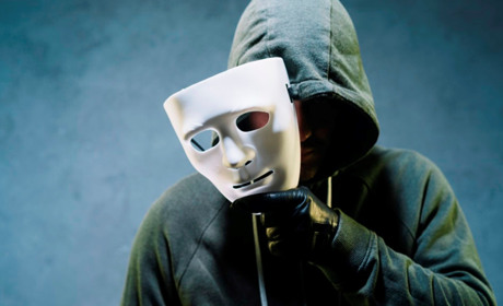 Популярні шахрайські схеми, на які досі ведуться гадячани