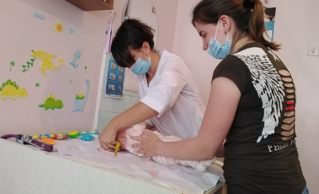Заняття з правильного грудного вигодовування у лікарні Переяслава  діють постійно