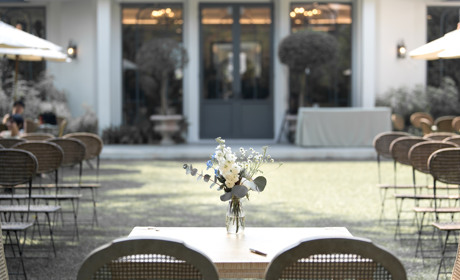 Аренда мебели: где взять в аренду столы