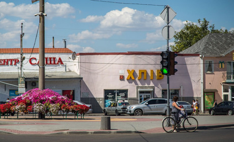 Ситуація з COVID-19 у Біляївці: потрапити на лікування в інфекційне відділення вже складно