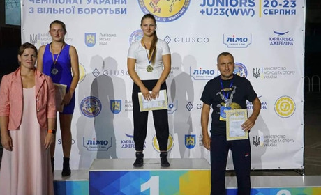 Калуські борчині вибороли кілька призових місць на Чемпіонаті України