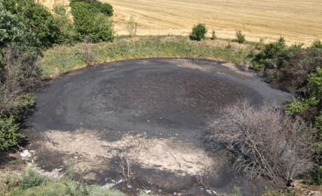 Геологічну пам’ятку поблизу Кліводина засипали гноєм