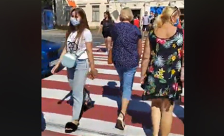 У Мамаївцях кілька хвилин перекривали дорогу, вимагаючи послаблення карантину