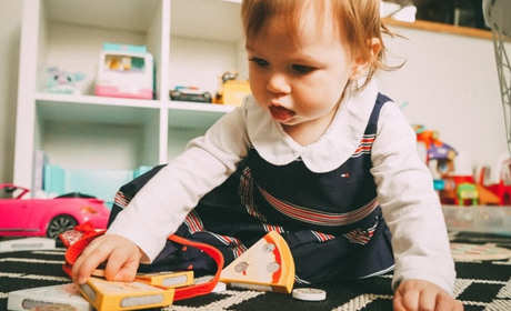 Магнитная, грифельная и моющаяся краски: как сохранить ремонт в детской на долгое время