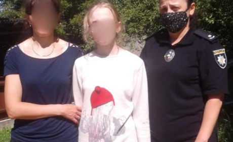 Зниклу дівчинку з Ріп’янки знайшли на околиці лісу біля сусіднього села: вона заблукала