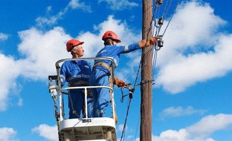 Графік планових відключень електроенергії у Кіцманському районі протягом вересня