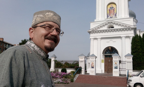 На дзвіниці Ніжинського Свято-Покровського храму нова ікона. Коментар отця Михаїла