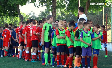 В Нікополі відбулась першість міста по футболу