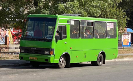 Для краснопавлівців планують пустити додаткову маршрутку  до Лозової
