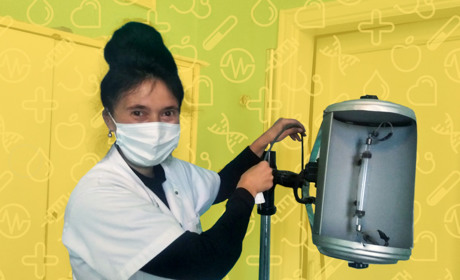 Спочатку людина і не здогадується, що має проблеми з легенями. Історія троїцької лікарки-фтизіатра