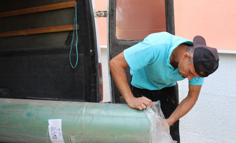 Троїчани на толоці в Тато-Хабі: триває підготовка до реконструкції спортзалу у підвалі ліцею