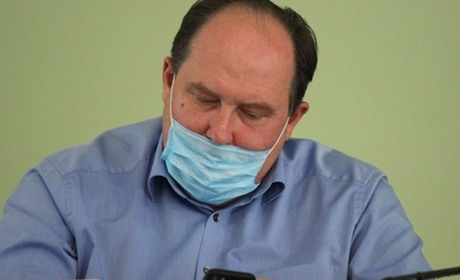 Заступник голови Херсонської облради Віталій Булюк хворий на коронавірус. Він підтвердив інформацію