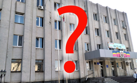 У Ніжині  зареєстрували перших трьох кандидатів на посаду міського голови