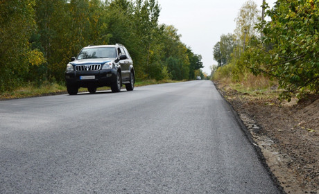 Нарешті відремонтували дорогу від Корюківки до Кучугур