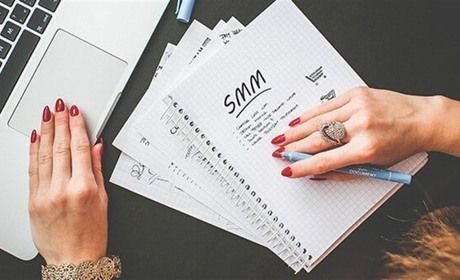 Стань SMM-фахівчинею безкоштовно завдяки онлан курсу «СММ: ПРОСТО!»