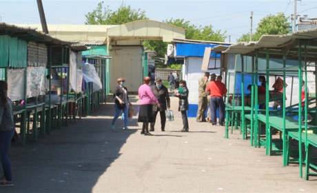 Мы узнали цены на продукты питания на попаснянском рынке на конец сентября 2020 года