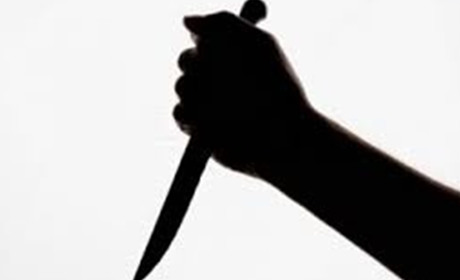 Калушанин кухонним ножем убив матір