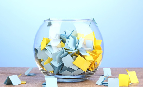 Які номери матимуть партії у бюлетні на місцевих виборах. Відбулося жеребкування