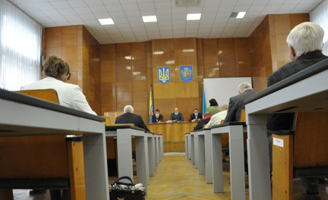 Попри рішення суду, сесія Чортківської райради не поновила Петра Пушкаря на посаді заступника голови