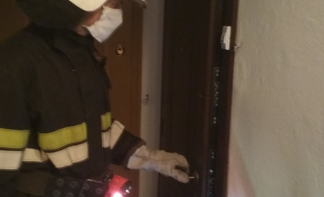 В одному з будинків Чорткова рятувальники виявили тіло без ознак життя