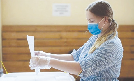 МОЗ дало рекомендації, як уникнути зараження коронавірусом під час голосування