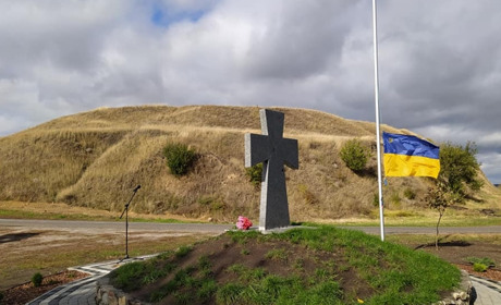 У Ташані відкрили пам’ятний знак «Борцям за волю України»